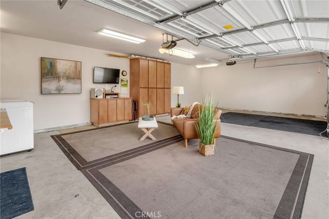 5142 W 142nd Street, Hawthorne, CA 90256