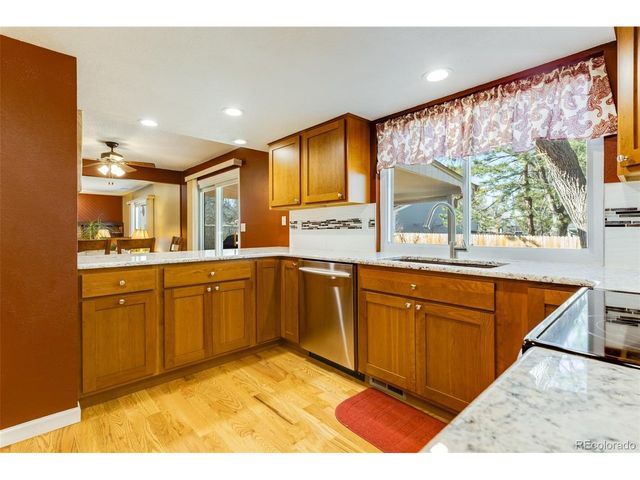 8049 Jellison St, Arvada, CO 80005