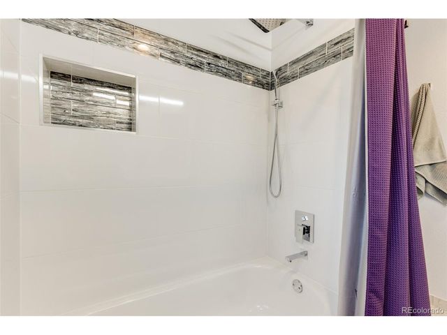 8049 Jellison St, Arvada, CO 80005