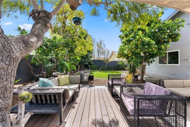 20442 Harbor Isle Lane, Huntington Beach, CA 92646