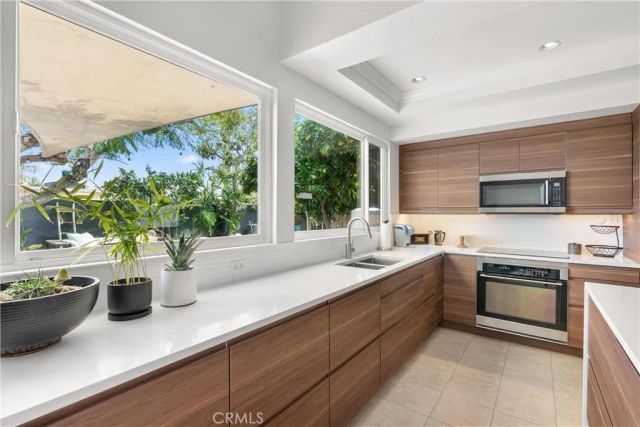 20442 Harbor Isle Lane, Huntington Beach, CA 92646