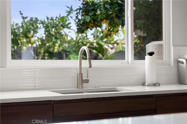 20442 Harbor Isle Lane, Huntington Beach, CA 92646