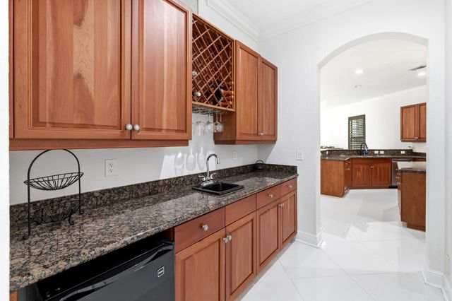 10594 Versailles Boulevard, Wellington, FL 33449