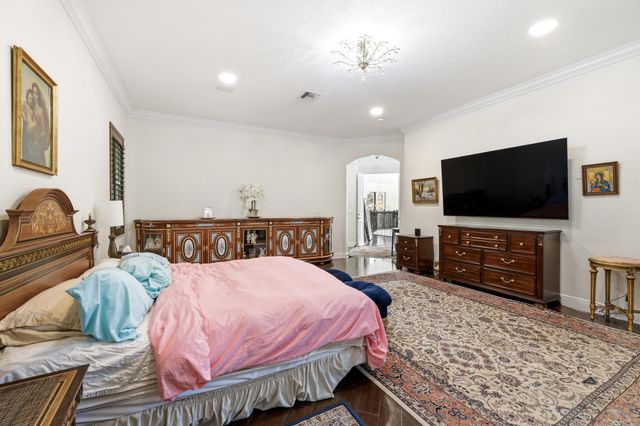 10594 Versailles Boulevard, Wellington, FL 33449
