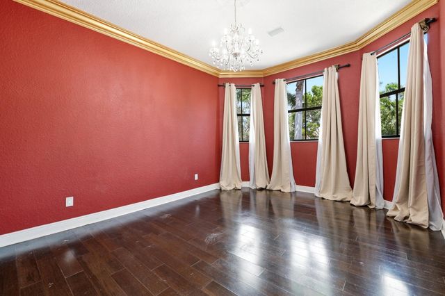 10594 Versailles Boulevard, Wellington, FL 33449
