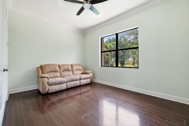 10594 Versailles Boulevard, Wellington, FL 33449