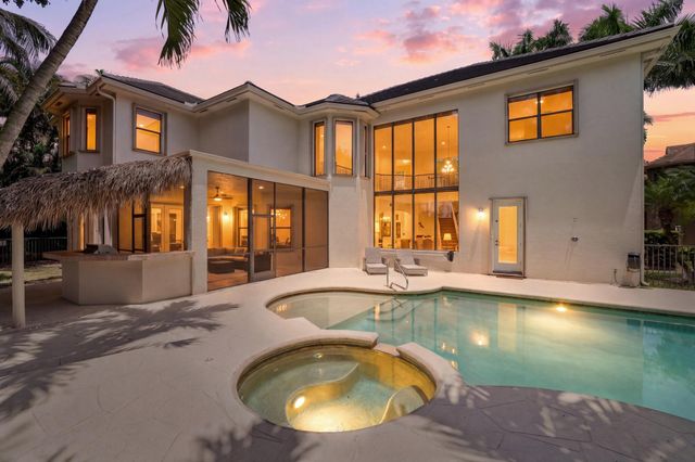 10594 Versailles Boulevard, Wellington, FL 33449