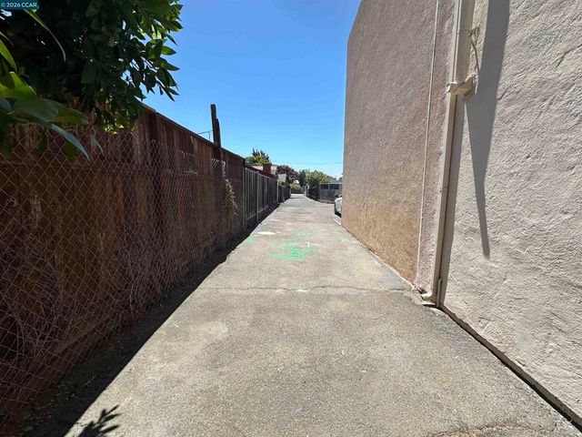 685 E 14Th St, San Leandro, CA 94577