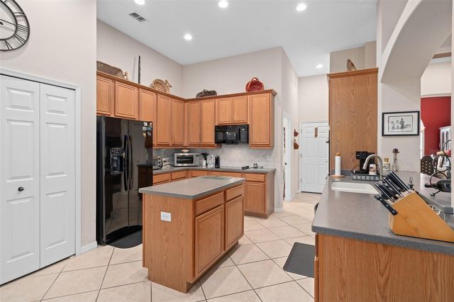 595 SAND WEDGE LOOP, Apopka, FL 32712