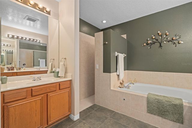 595 SAND WEDGE LOOP, Apopka, FL 32712