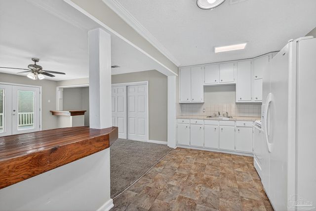 320 Chaseville St, Pensacola, FL 32507