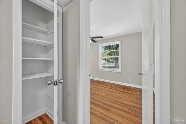 320 Chaseville St, Pensacola, FL 32507