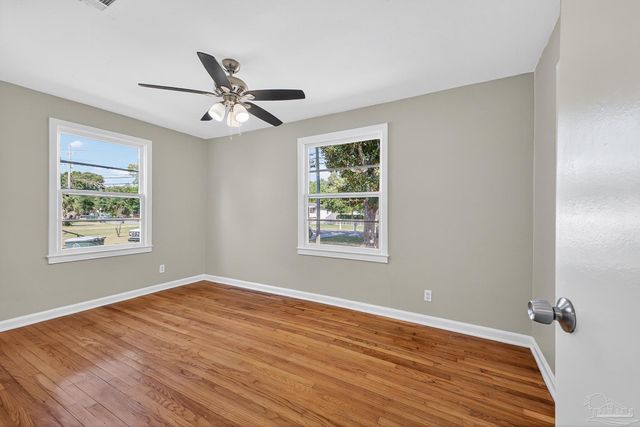 320 Chaseville St, Pensacola, FL 32507