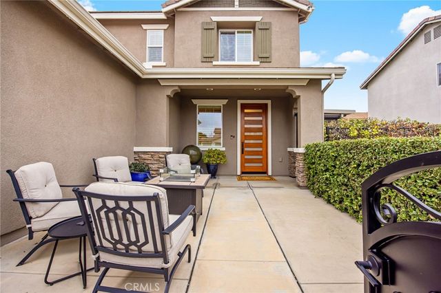 32527 Falling Leaf Court, Wildomar, CA 92595