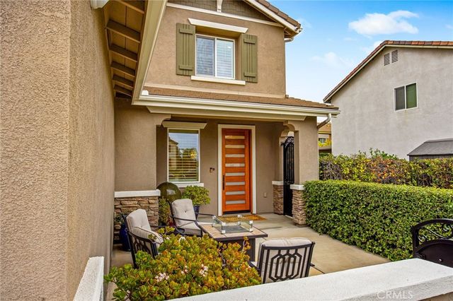 32527 Falling Leaf Court, Wildomar, CA 92595