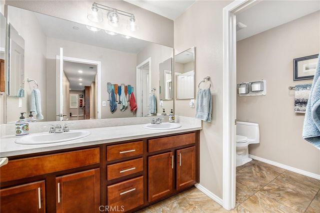 32527 Falling Leaf Court, Wildomar, CA 92595