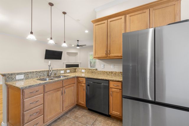 155 NICHOLAS DR, Somerville, TN 38068