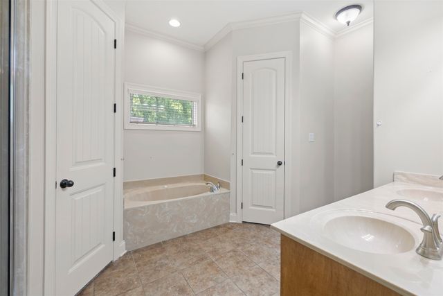 155 NICHOLAS DR, Somerville, TN 38068