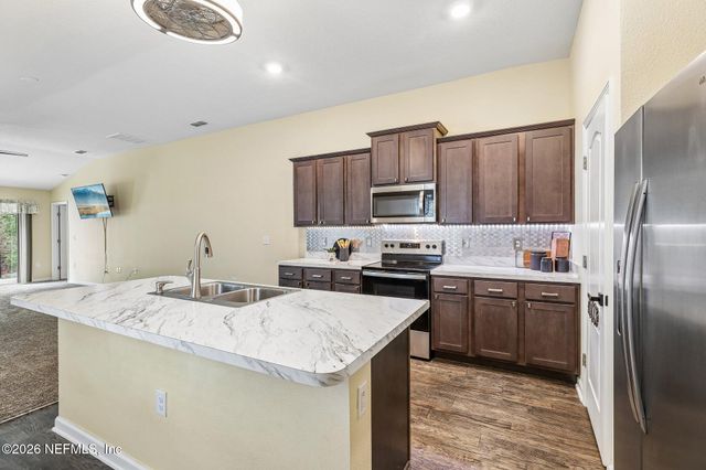 10013 SITTING FOX Drive, Jacksonville, FL 32222