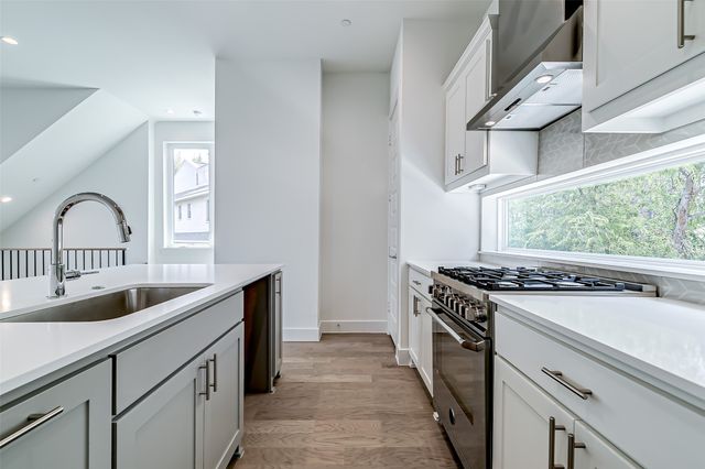 6028 Lewis Street 205, Dallas, TX 75206