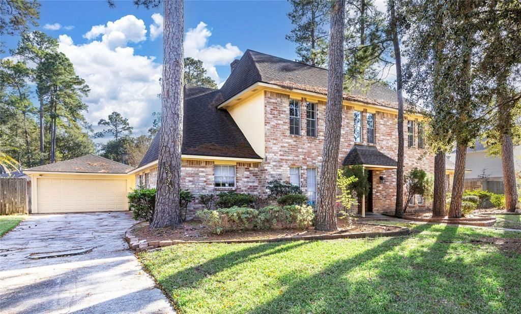 8323 Forest Ridge Road, Spring, TX 77379
