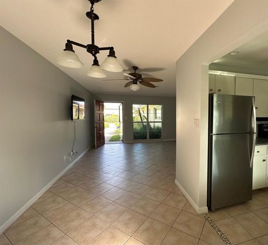 2105 PUEBLO CIRCLE V2, Sarasota, FL 34231
