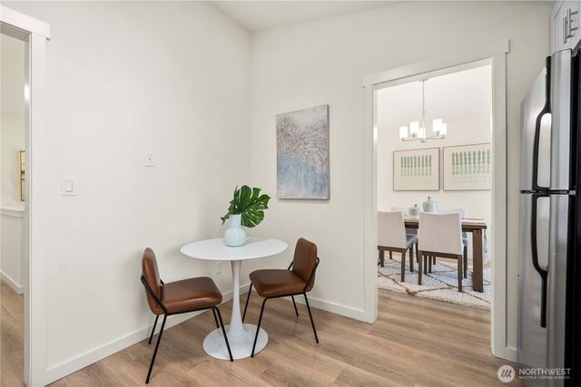 719 213 Street SE, Bothell, WA 98021