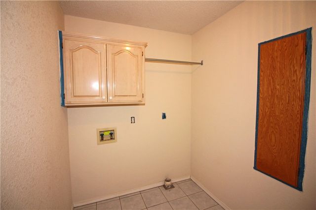 1205 SE 22nd Street, Bentonville, AR 72712