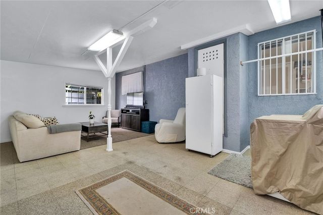 1706 Broad Ave., Wilmington, CA 90744
