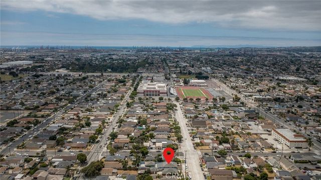 1706 Broad Ave., Wilmington, CA 90744