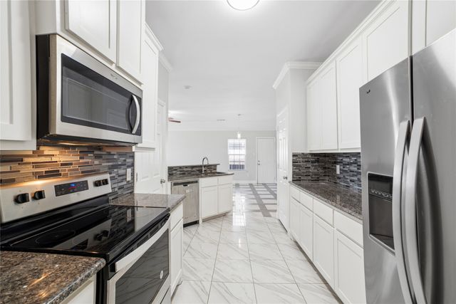 807 N Ridge Drive, White Settlement, TX 76108