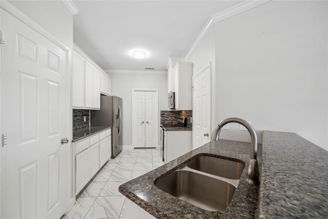 807 N Ridge Drive, White Settlement, TX 76108