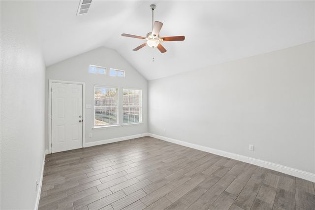 807 N Ridge Drive, White Settlement, TX 76108