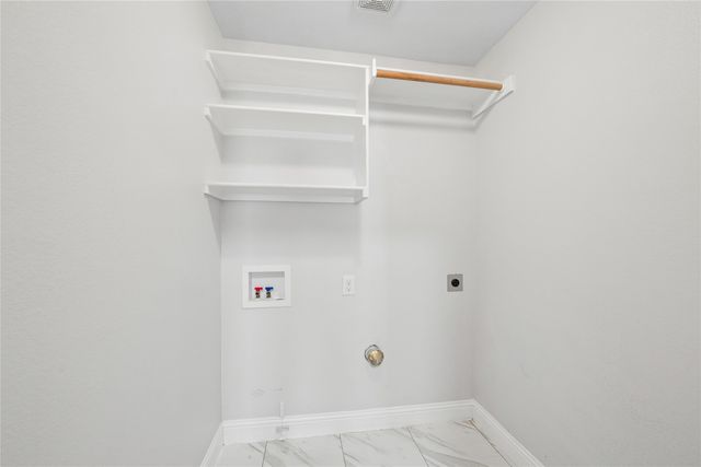 807 N Ridge Drive, White Settlement, TX 76108