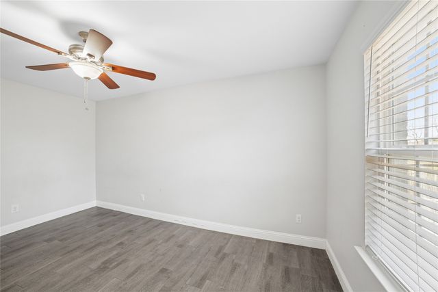 807 N Ridge Drive, White Settlement, TX 76108