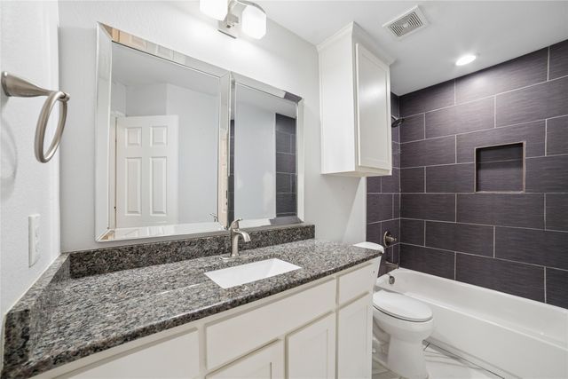 807 N Ridge Drive, White Settlement, TX 76108