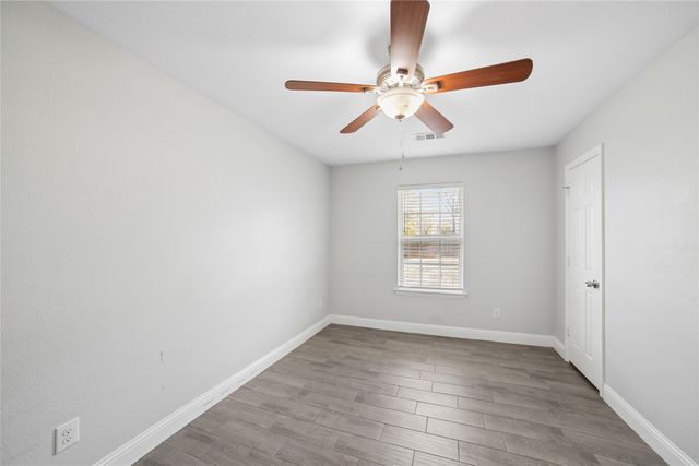 807 N Ridge Drive, White Settlement, TX 76108