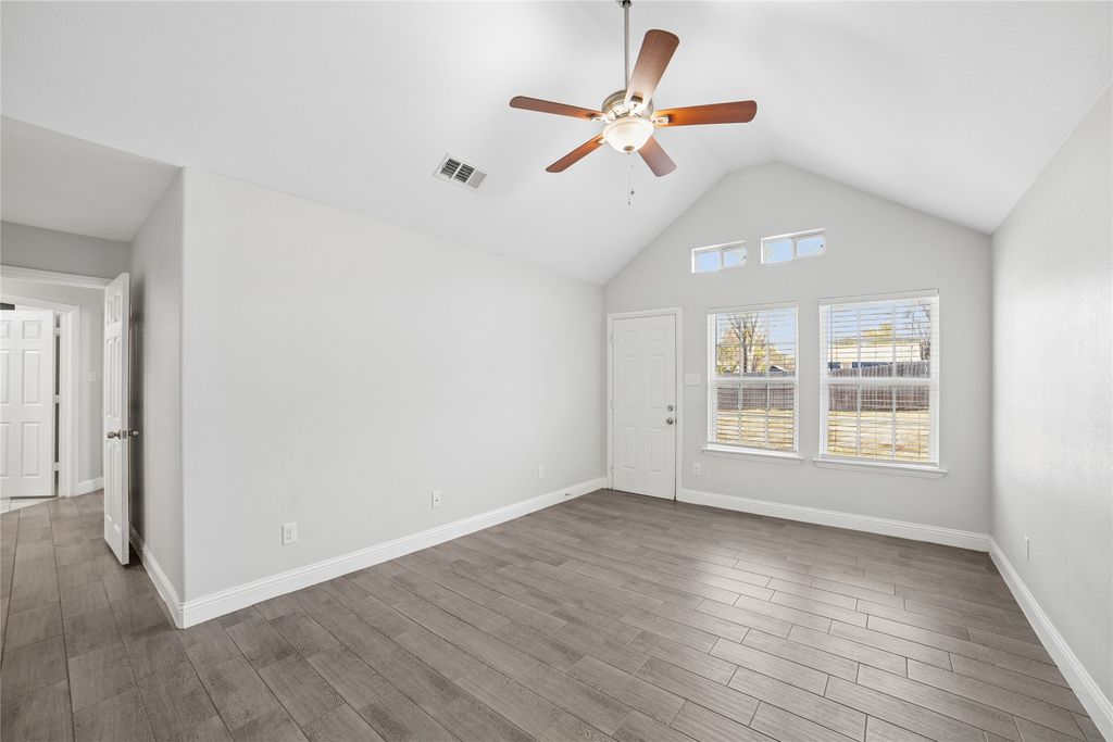 807 N Ridge Drive, White Settlement, TX 76108 — photo 5
