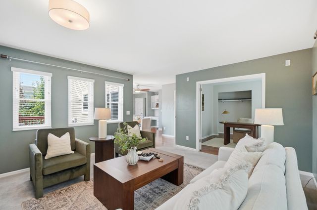 559 Woodmark Run, Gahanna, OH 43230