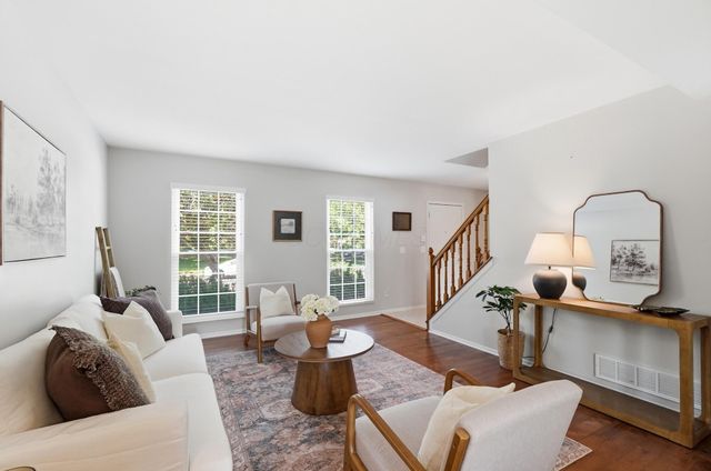 559 Woodmark Run, Gahanna, OH 43230