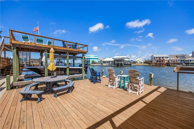 13518 Camino De Plata Ct, Corpus Christi, TX 78418