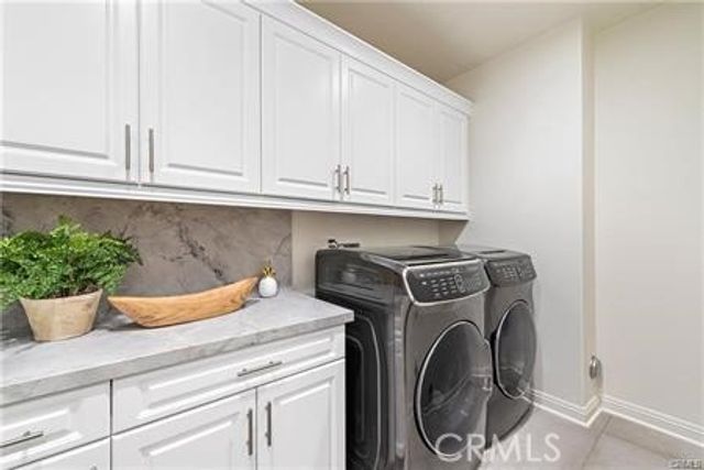 5482 Heritage Oak Drive, Lake Forest (el Toro), CA 92679