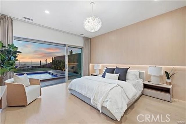 5482 Heritage Oak Drive, Lake Forest (el Toro), CA 92679