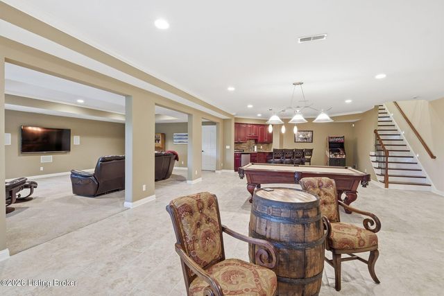 18108 Bellavista Pl, Louisville, KY 40245
