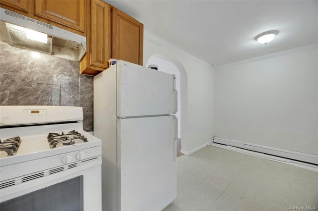 2108 Arthur Avenue, Bronx, NY 10457