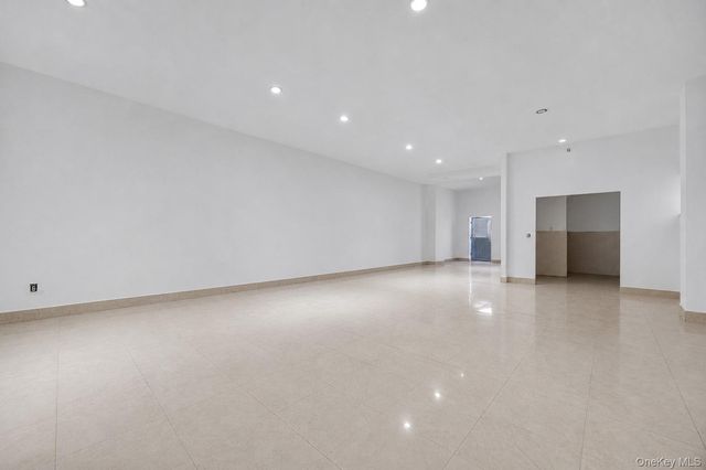 2108 Arthur Avenue, Bronx, NY 10457