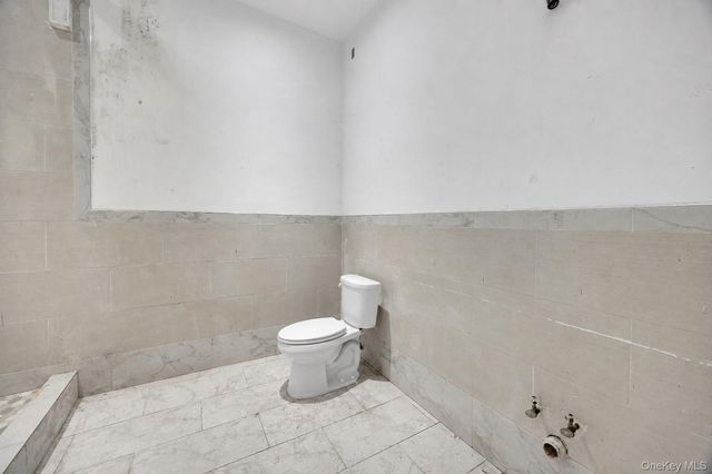 2108 Arthur Avenue, Bronx, NY 10457