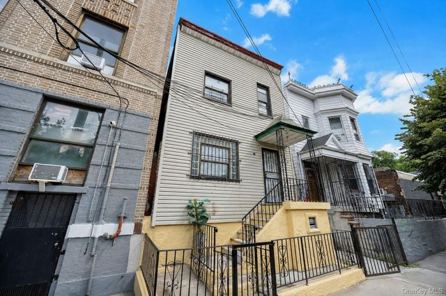 2108 Arthur Avenue, Bronx, NY 10457
