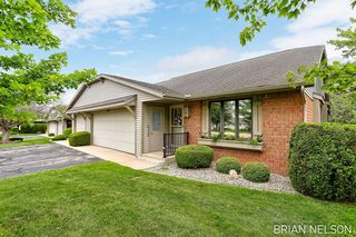 205 Parkside Drive, Zeeland, MI 49464