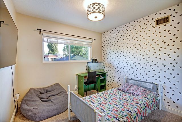 2073 E Greenhaven Street, Covina, CA 91724